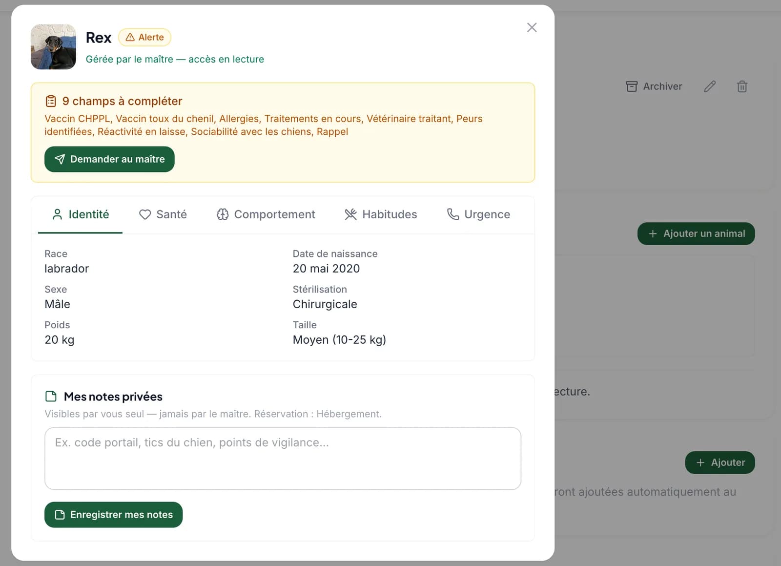 Fiche chien détaillée : identité, santé, comportement, habitudes, urgence