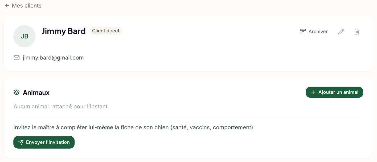 Invitation au maître pour compléter la fiche de son chien