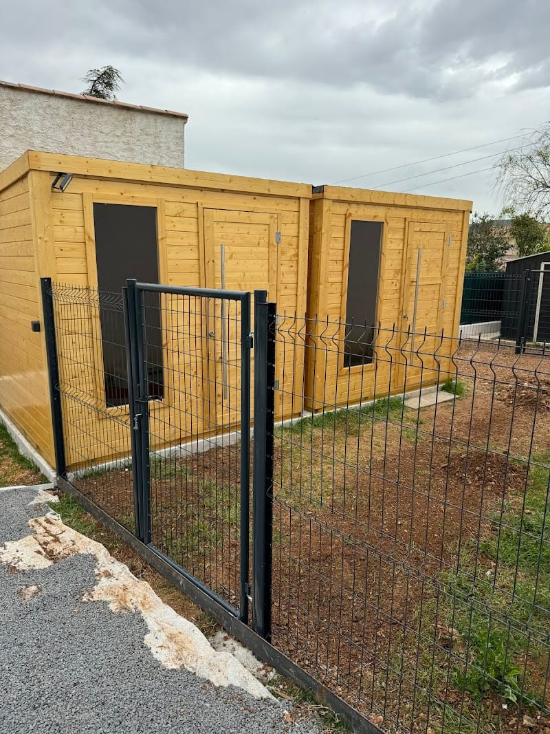 Lucky & Co — dogsitter à Brignoles